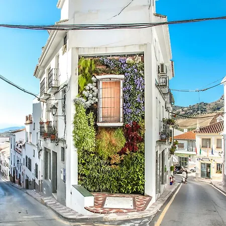 Holiday home Cubo's Casa Iluro *